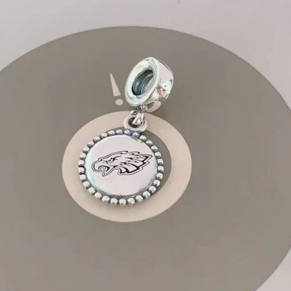 Pandora Philadelphia Eagles Charm - Picture 1 of 4